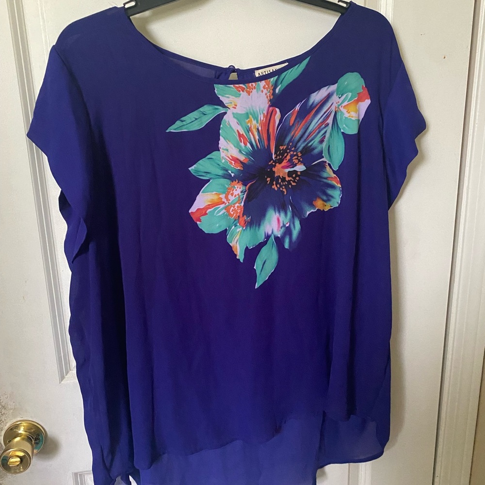 Artisan NY shear floral shirt